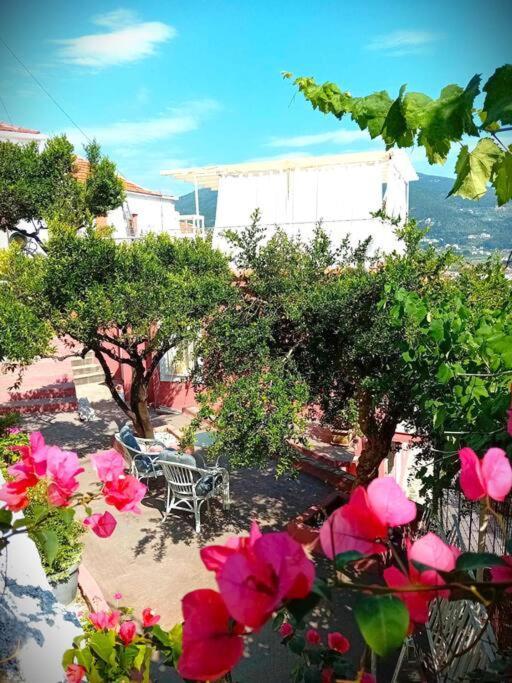 Duka'S Gardenhouse Villa Bandar Skopelos Luaran gambar